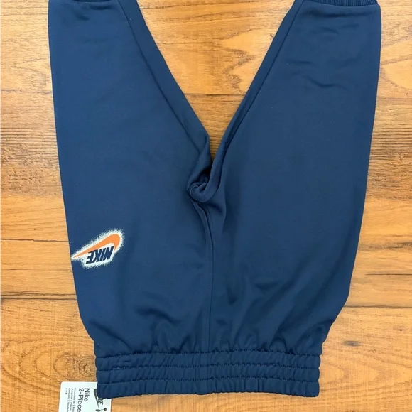 Nike Navy 2-Piece Set with Orange Details - Picture 4 of 6